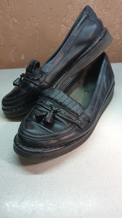 Продам лоферы 38р.кожанные,150гр.