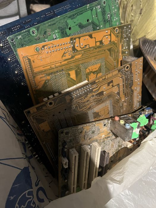 Продам радіодеталі