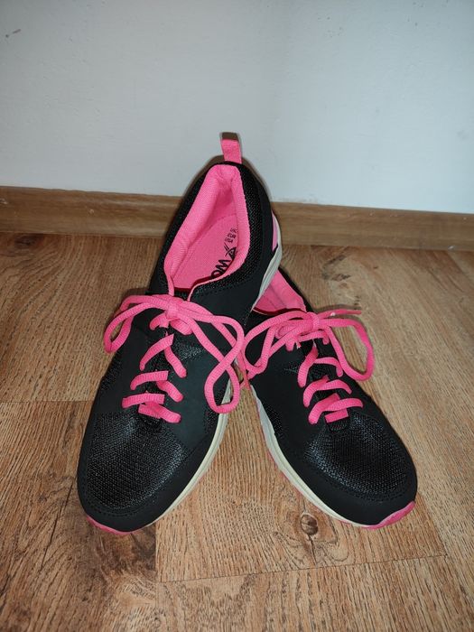 NOWE adidasy damskie.