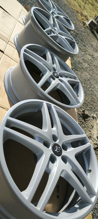 Felgi ferrari 19 F430 BBS 5x108 dwie szerokości 7,5J 10J
