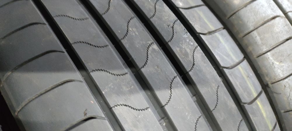 Pneus245/45/20 Bridgestone semi novos