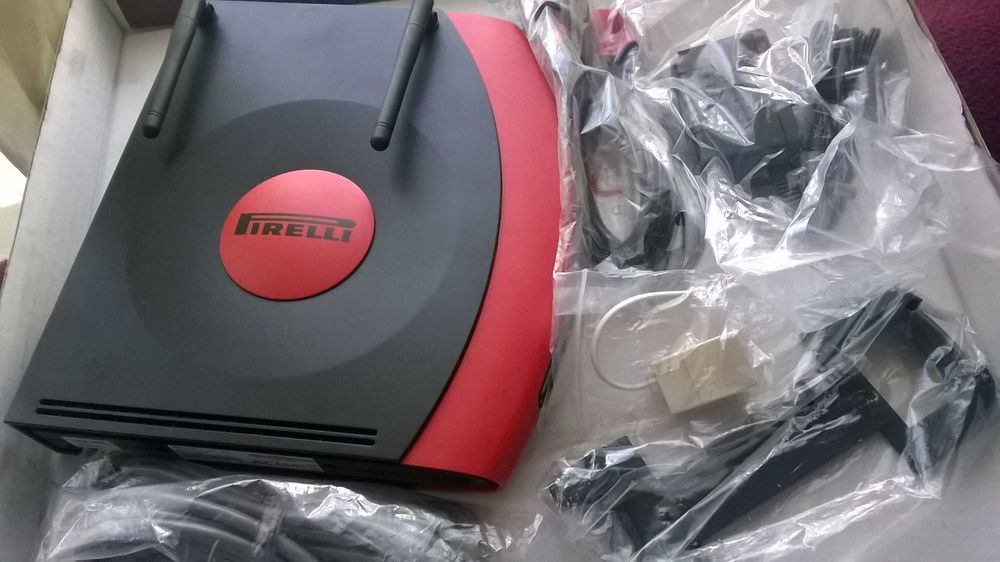 WiFi Access Point with VoIP (Pirelli Router A226)64550279296899122