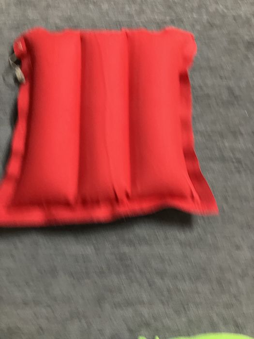 Almofada de campismo / praia insuflável