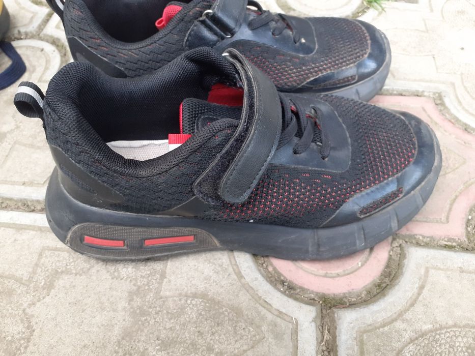 Кросівки, кеди верх сітка  устілка 22 см