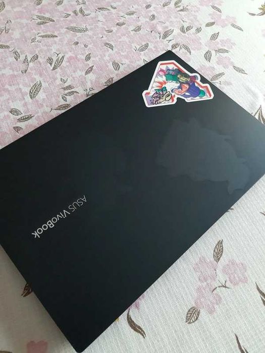 Asus VivoBook 14 F413E