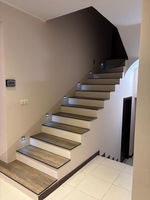 Елітний будинок Бережани. 291кв.м, 5кімнат. Сучасний ремонт.