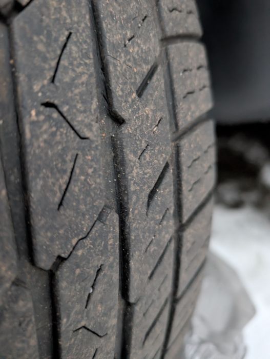 Літні шини комплект - 225/65 R17