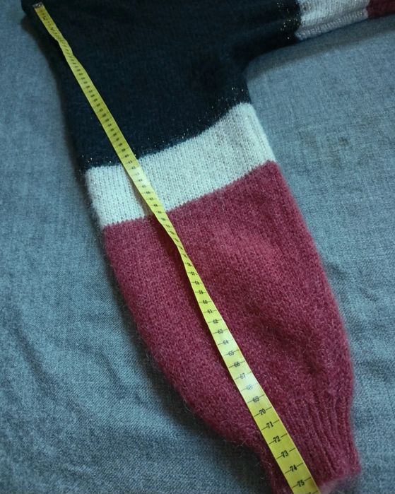 Sweter & Other Stories/Luźny krój