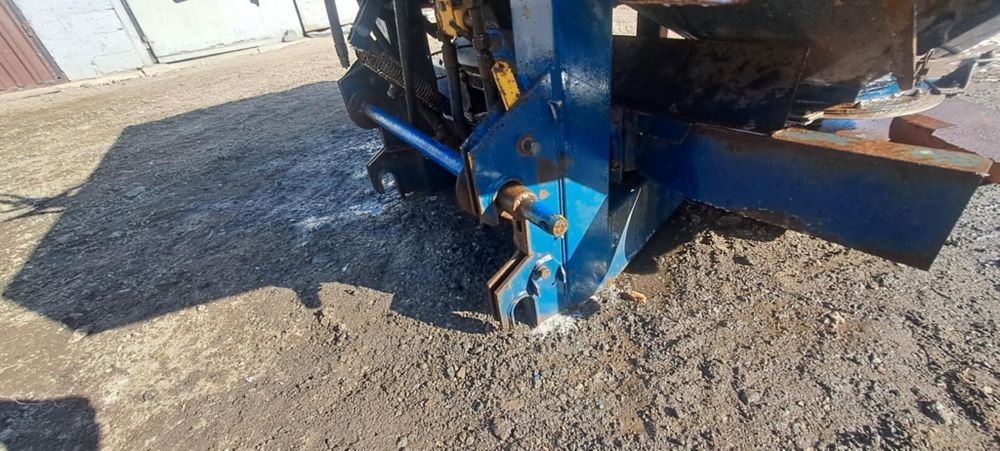 Rozsiewacz nawazów bogballe