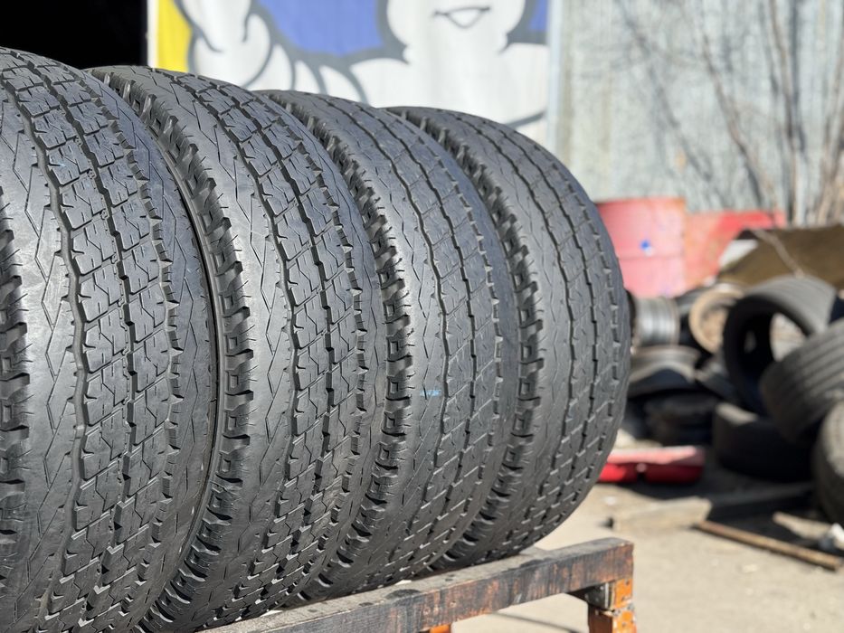 Шини Літні 4шт 215/70 R15C Bridgestone Duravis