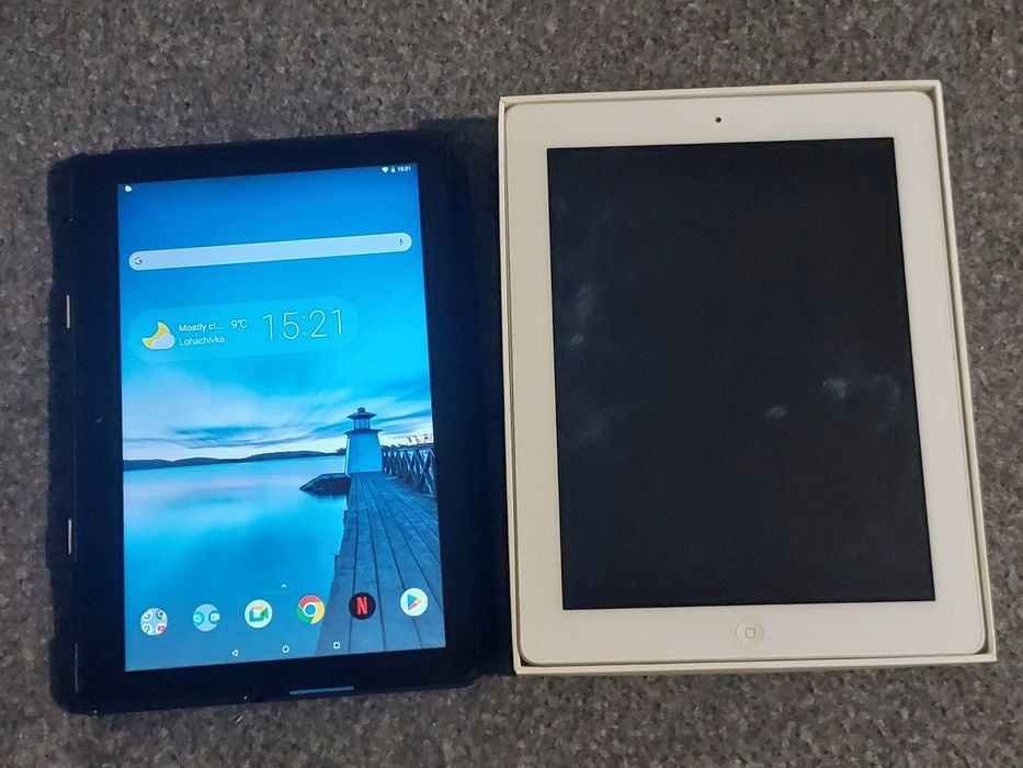 Lenovo Tab E10 + IPad A 1395
