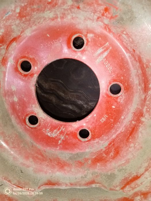 Felga do przyczepy 9x15,3