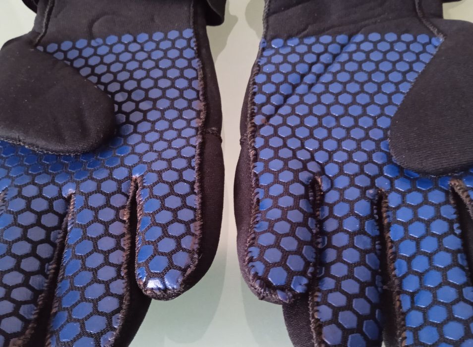 Luvas de mergulho XS novas. 10€ com envio incluído