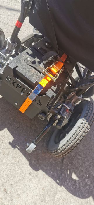Wózek inwalidzki elektryczny