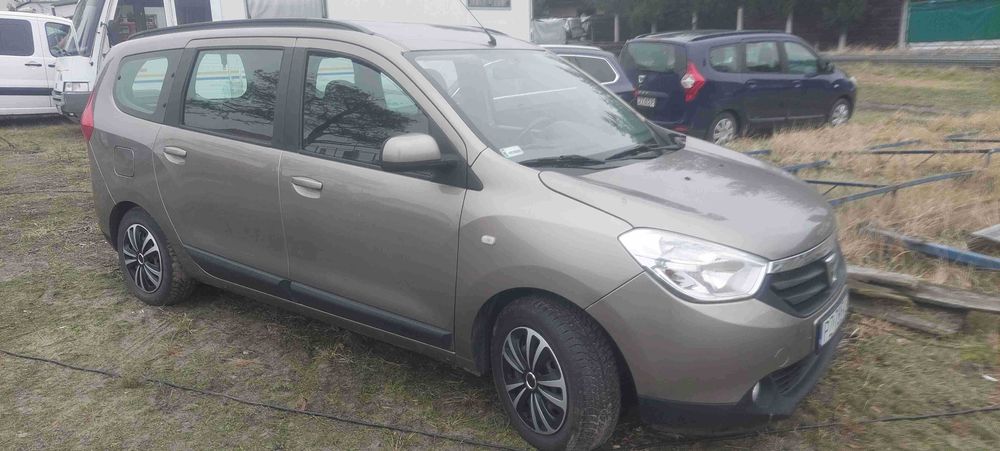 Wynajem bus 9 osobowy