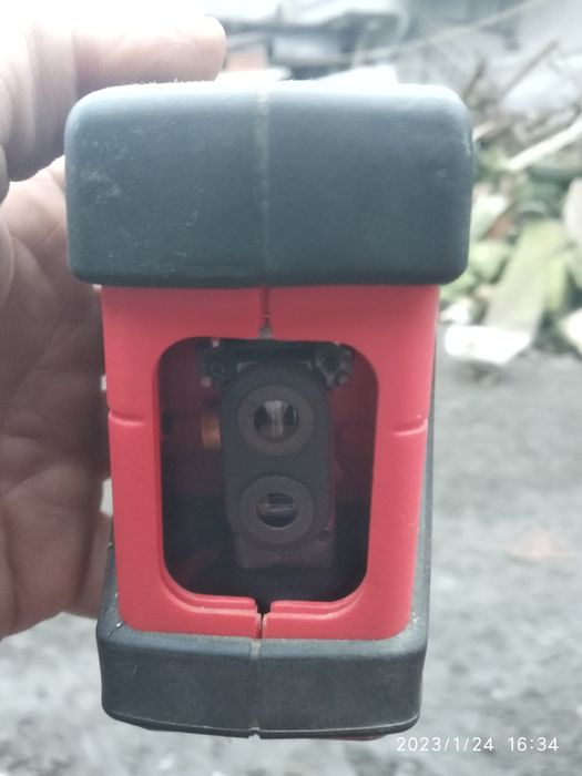 Продам рівень лазерний