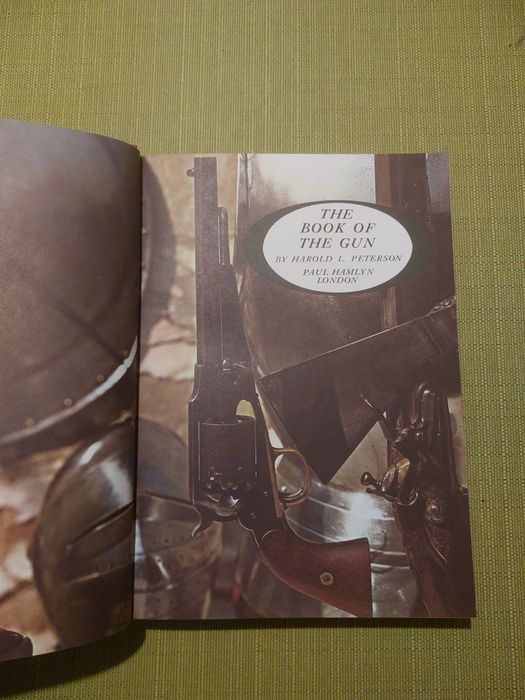 A história das armas de fogo - Gun de Harold L. Peterson