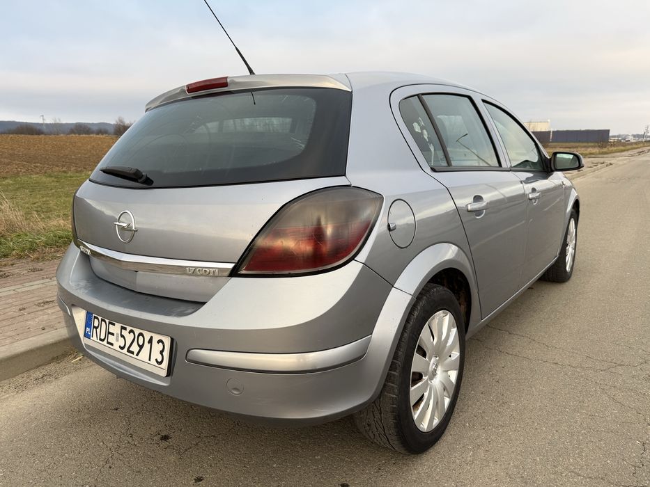 Opel Astra H 1.7 CDTi 80km 2004r
