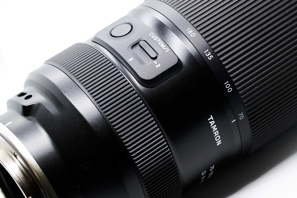 Zoom Tamron 70-180mm F/2.8 Di III VC VXD - G2 (Sony FE - Nova versão)