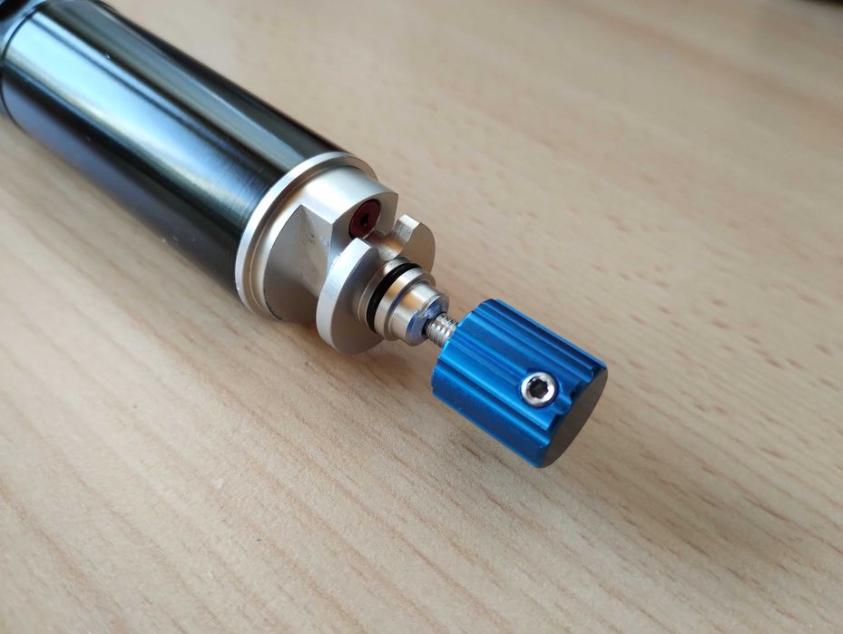 Fox TerraLogic 150mm tłumik uszkodzony na części z Fox 32 29" id:CZYC