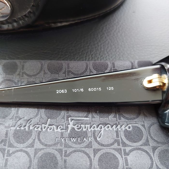 Óculo de Sol Salvatore Ferragamo Mod 2063