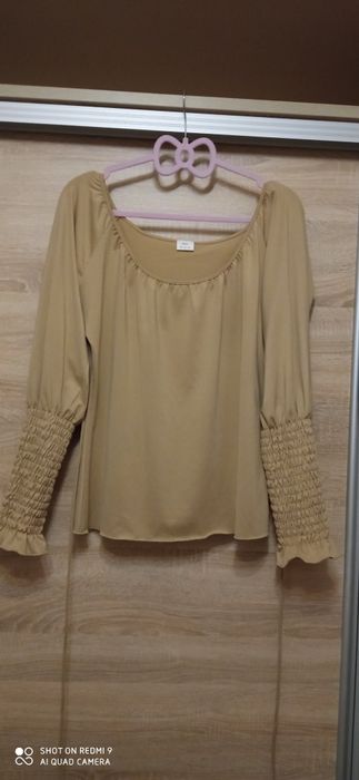 Bluzeczka ze sznurkiem