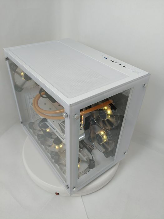 Komputer Gamingowy Ryzen 5 7600x, RX 7900 GRE 16 GB, 32 GB,SSD,Win 11