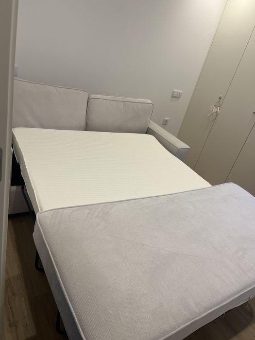 Sofa novo! facilitação no transporte 480€