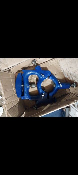 Люнет нерухомий .