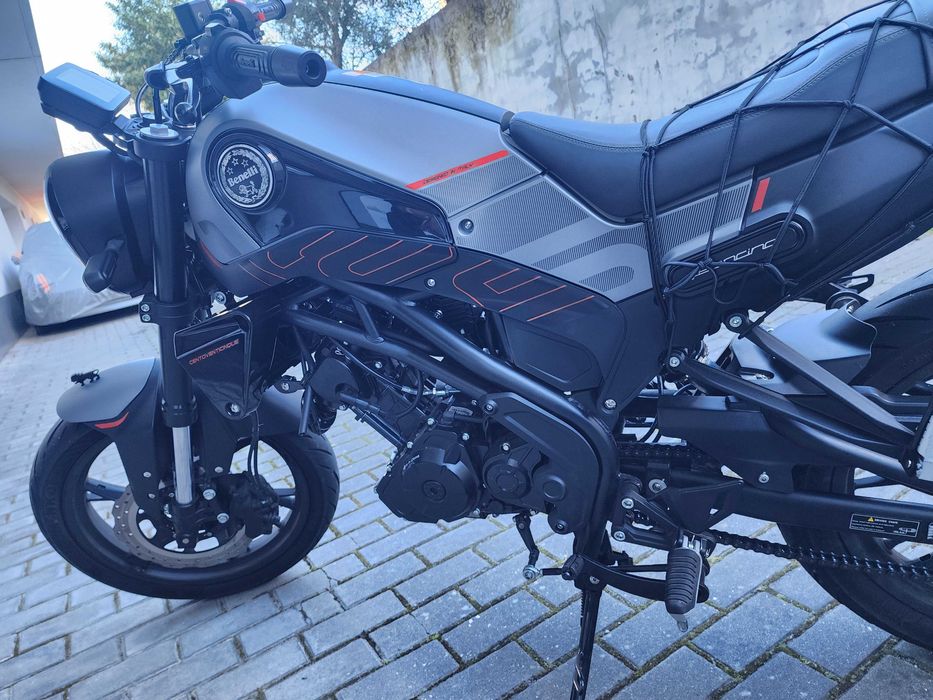 Mota Benelli Leoncino 125