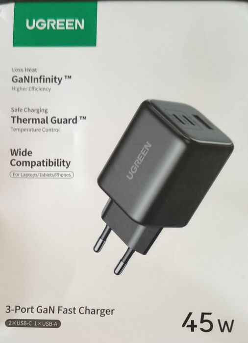 Зарядні Ugreen 30w ,45w, 65w 3 port Gan fast charger з кабелем