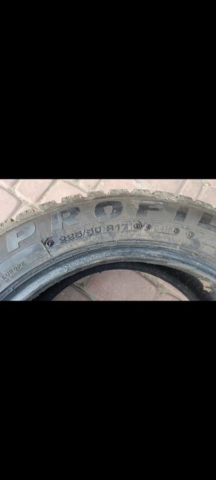 Opony zimowe 225/50 R17 komplet
