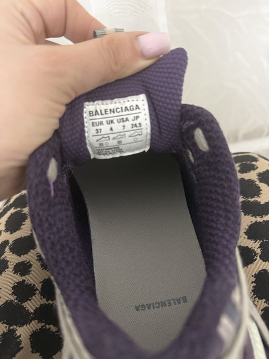 Новый 38р модные кроссовк. Balenciaga