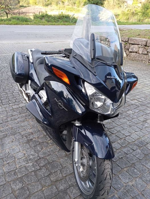 ST 1300 Honda Pan European