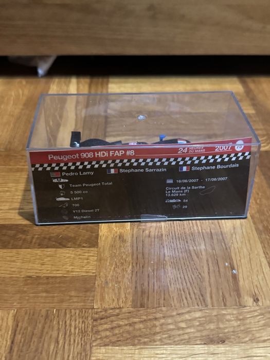 Miniatura Peugeot 908 HDi FAP #8