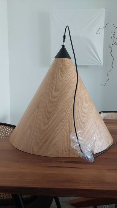 Candeeiro KONOS da Area Store - Por estrear.