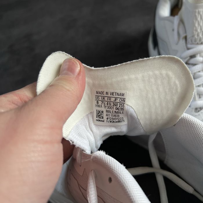Чоловічі кросівки Adidas response super. Р. 41.