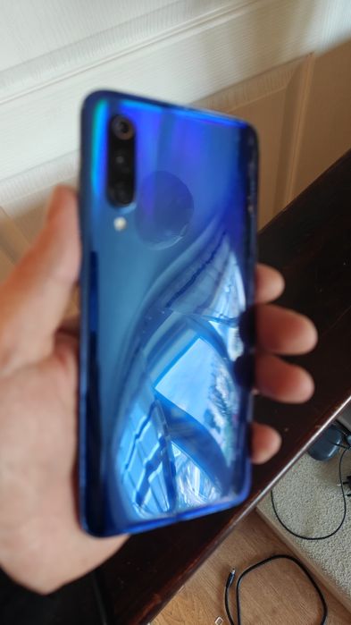 Xiaomi mi 9 snapdragon 855 8/256GB - CZYTAJ OPIS  SAM DÓŁ