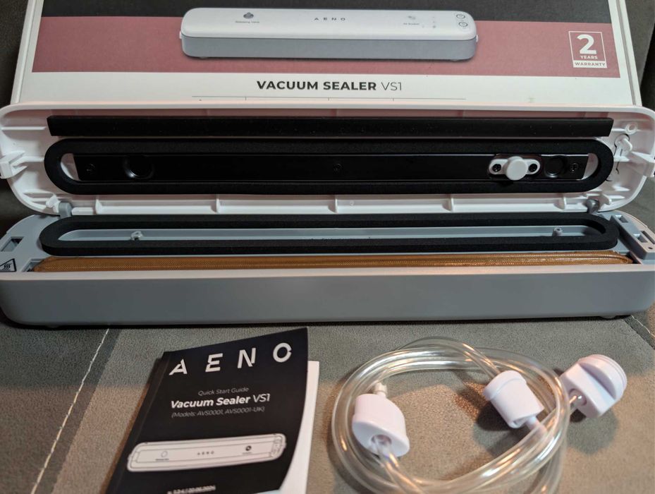 Вакууматор AENO VS1 (AVS0001)