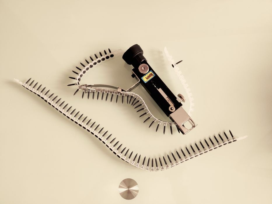 Vendo adaptador para aparfusadora Pladur e recargas Parksideparafuso