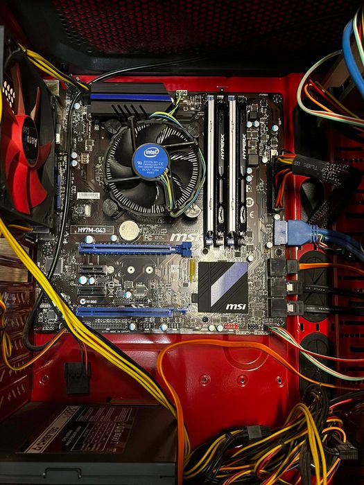 Komputer stacjonarny i5-4460 / 16GB RAM / 1.25TB HDD / bez GPU