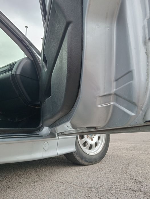 Продам bmw 3 series