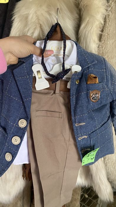 Брендовий костюм на малюка