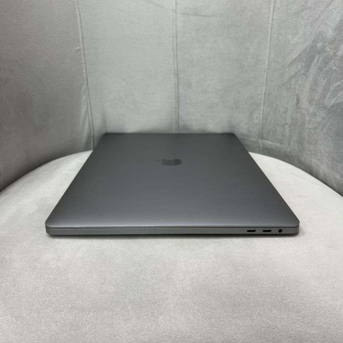 macbook pro 16