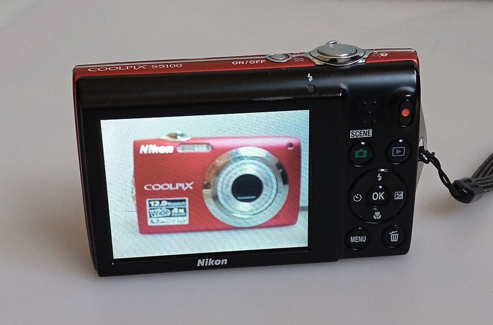 Nikon Coolpix S 5100