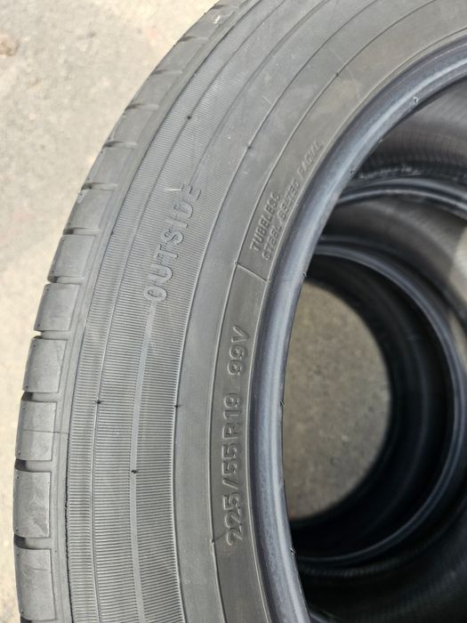 Резина шины колеса 225/55/19 Toyo