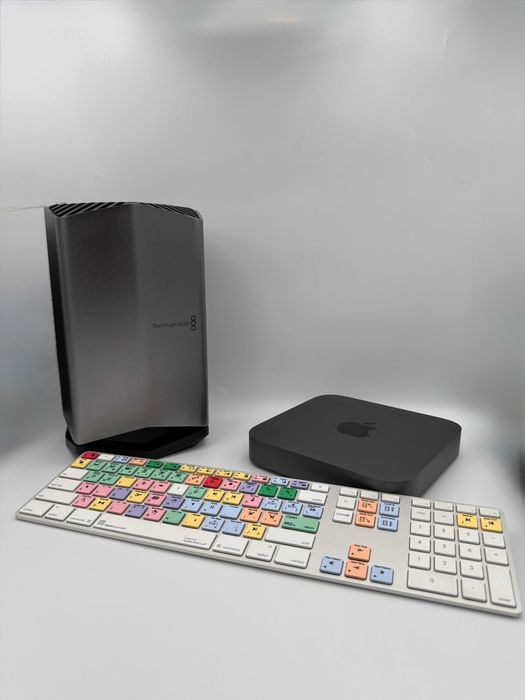 Komputer Apple Mac mini 2018 + Blackmagic eGPU + klawiatura Apple USB + GW 12 msc