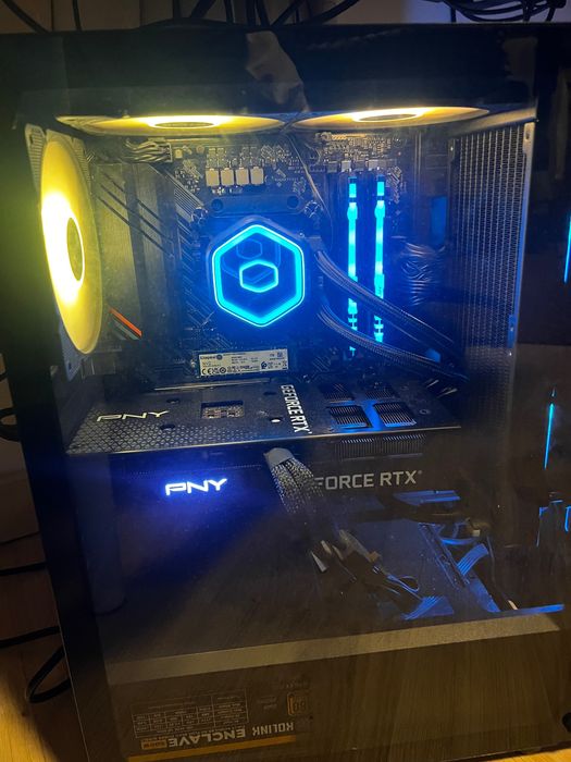 Computador gaming como novo