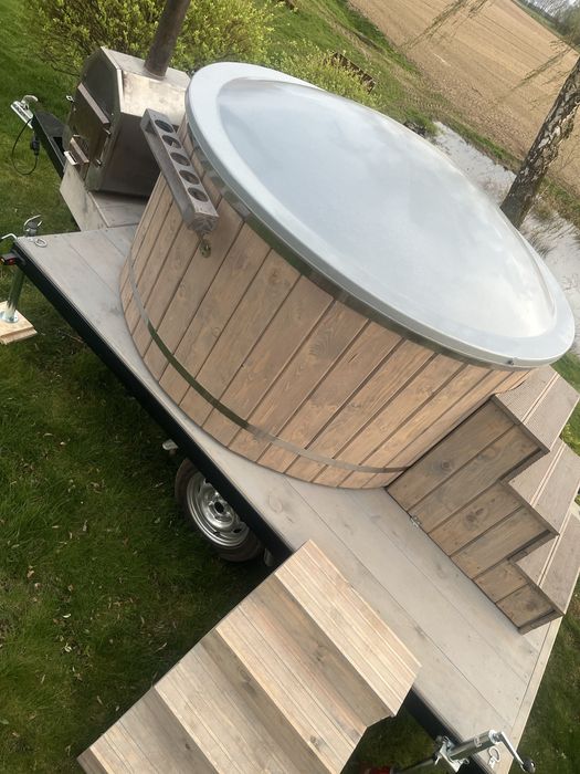 Balia mobilna 8 osób aeromasaż