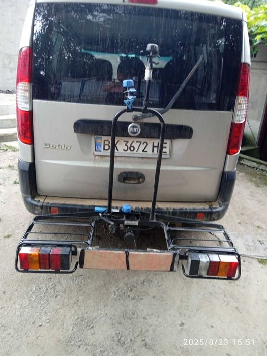 Причеп для перевозки велосипедів